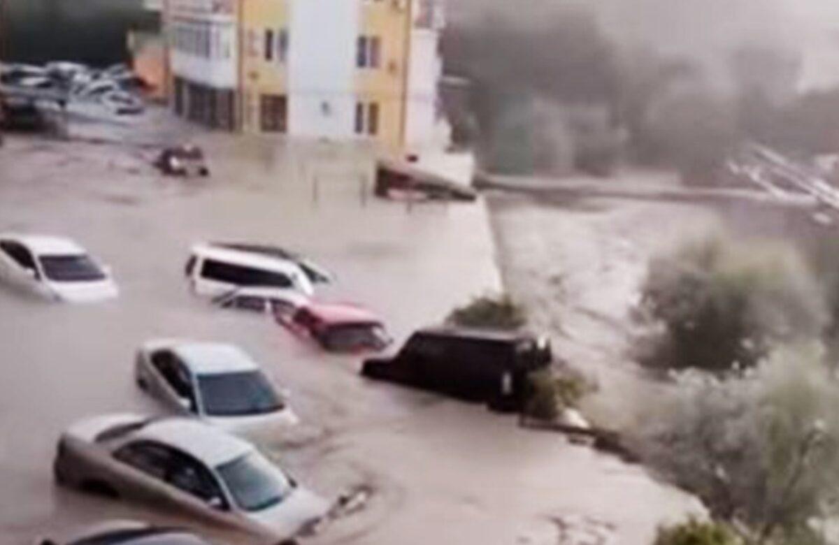 РЕСО-Гарантия принимает обращения от страхователей из Краснодарского края после сильных дождей и града