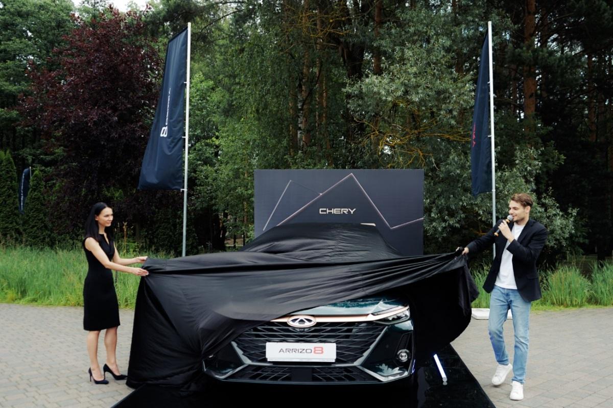 Дилерские центры АвтоСпецЦентр CHERY презентовали первый седан От бренда CHERY – CHERY ARRIZO 8