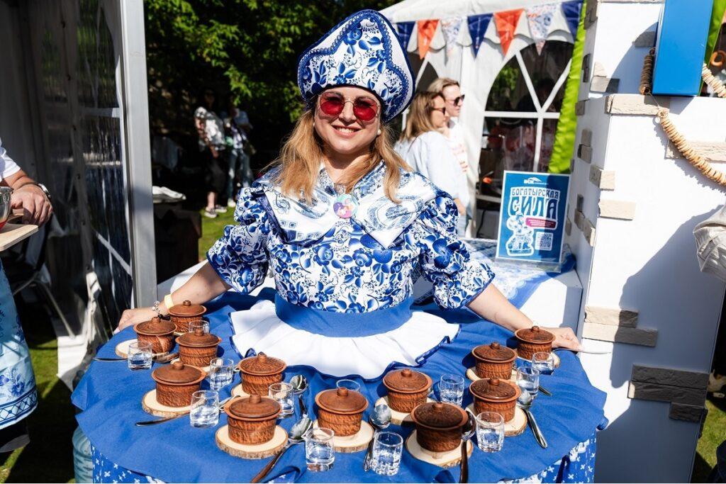 Страховой рынок продемонстрировал кулинарные таланты на фестивале «Жарим лето!» 5