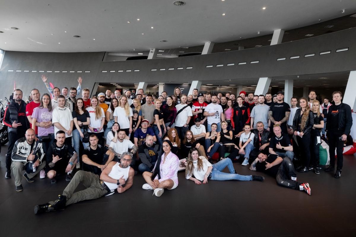 Синоптики не обманули: 24 мая АВТОДОМ Ducati совместно с Ducati Owners Club Moscow провели жаркое открытие мотосезона Ducati 2025 в Москве