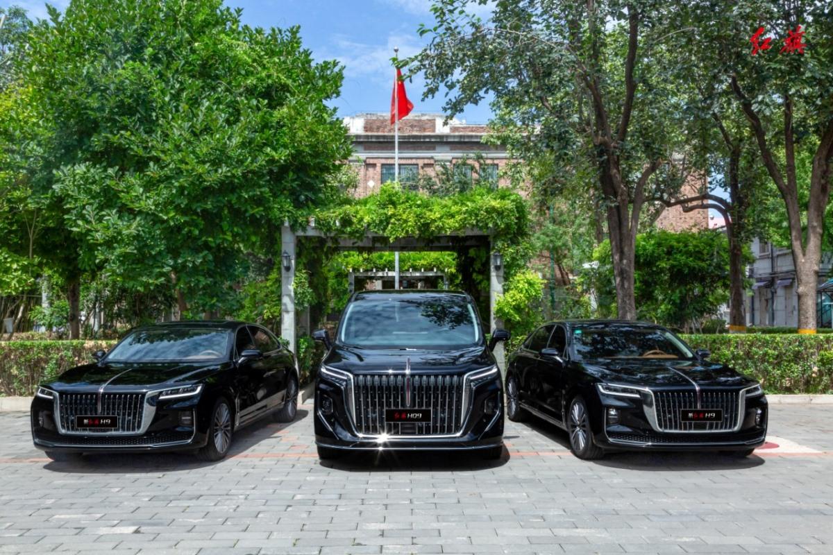 Бренд HONGQI, представленный в HONGQI АВТОДОМ Восток, выбрали официальным автомобилем Парада Победы в Пекине