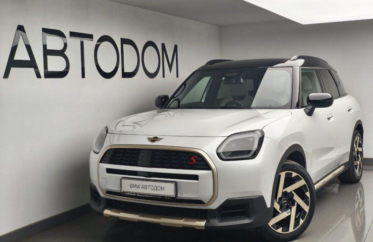 Яркий характер MINI: Countryman S теперь доступен в MINI АВТОДОМ