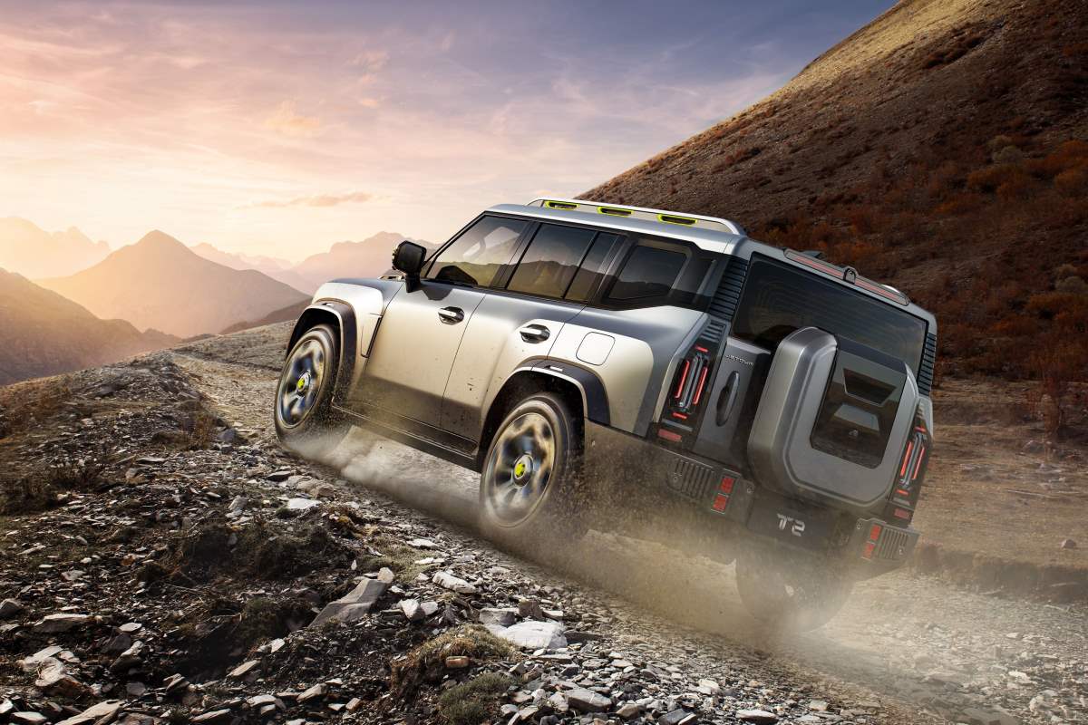 JETOUR Т2, представленный в JETOUR АвтоСпецЦентр Внуково, признан Автомобилем года в России в сегменте средних внедорожников