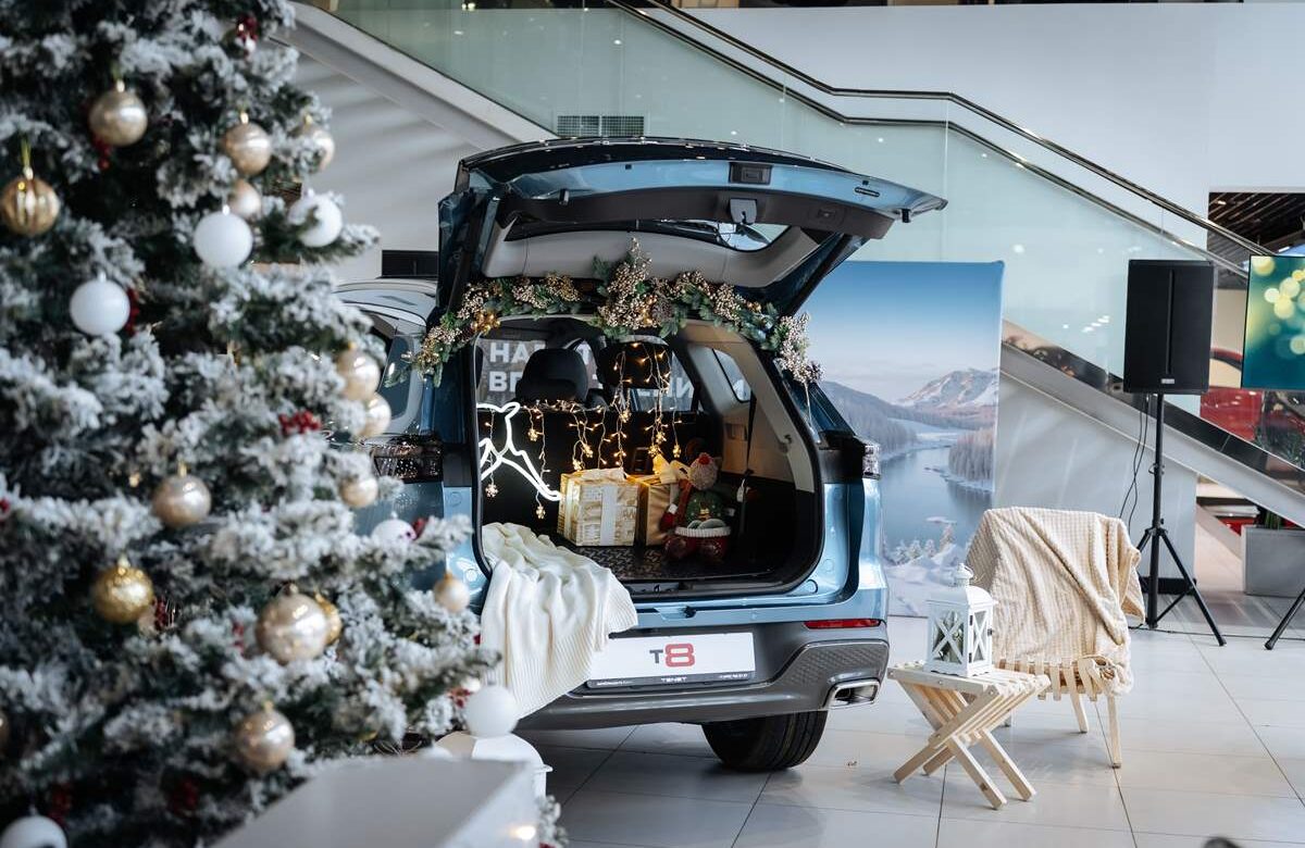 Презентация нового кроссовера TENET T8 прошла в дилерских центрах TENETАвтоСпецЦентр Марьино и TENET АвтоСпецЦентр Химки