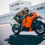 В феврале КТМ АВТОДОМ ожидает новейшие модели KTM 990 DUKE R и KTM 990 RC R