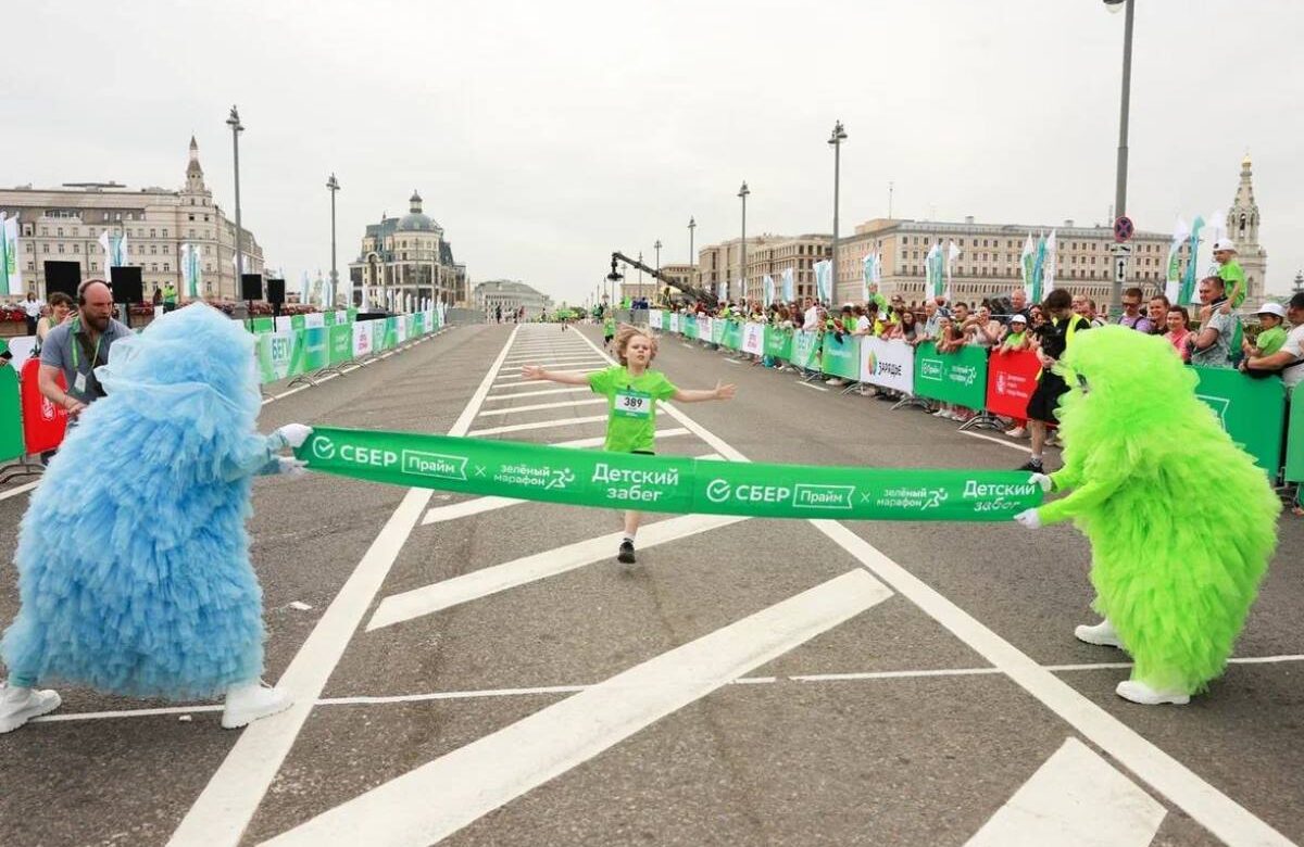 СберСтрахование защитила участников благотворительного забега СберПрайм Зелёный Марафон от травм