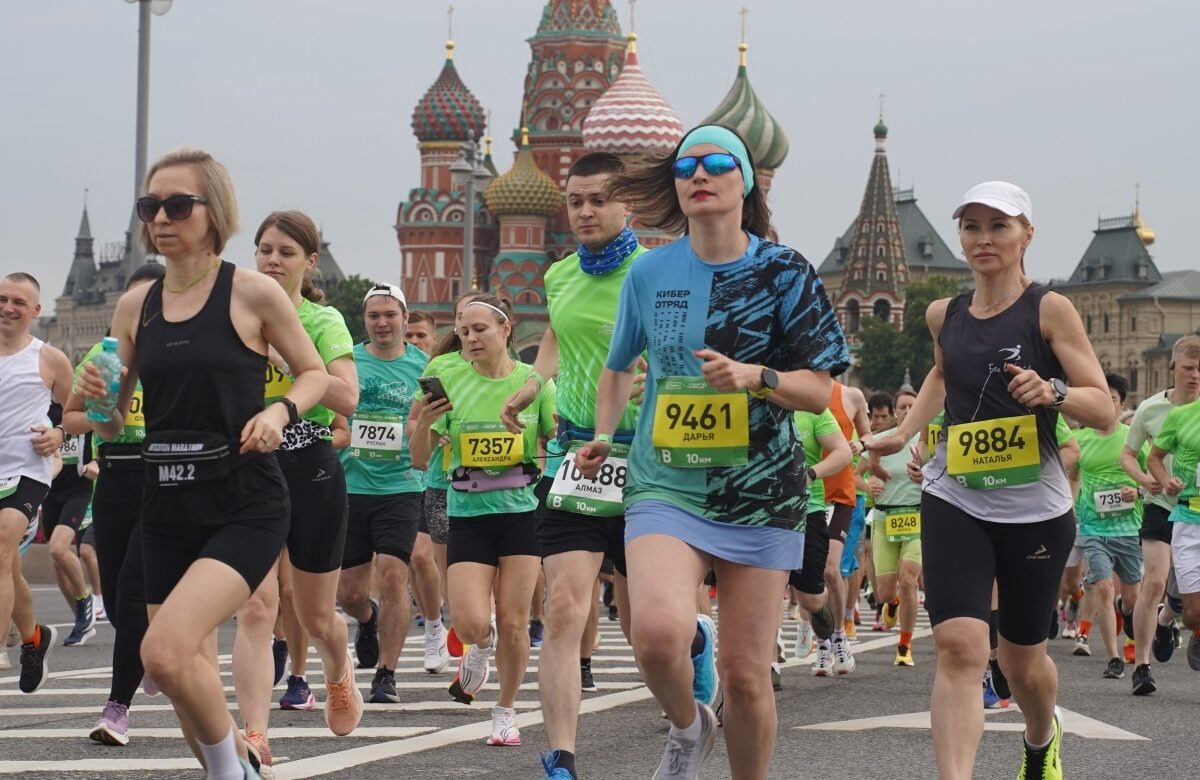 Бег — самый доступный вид спорта: россияне рассказали о своих спортивных привычках