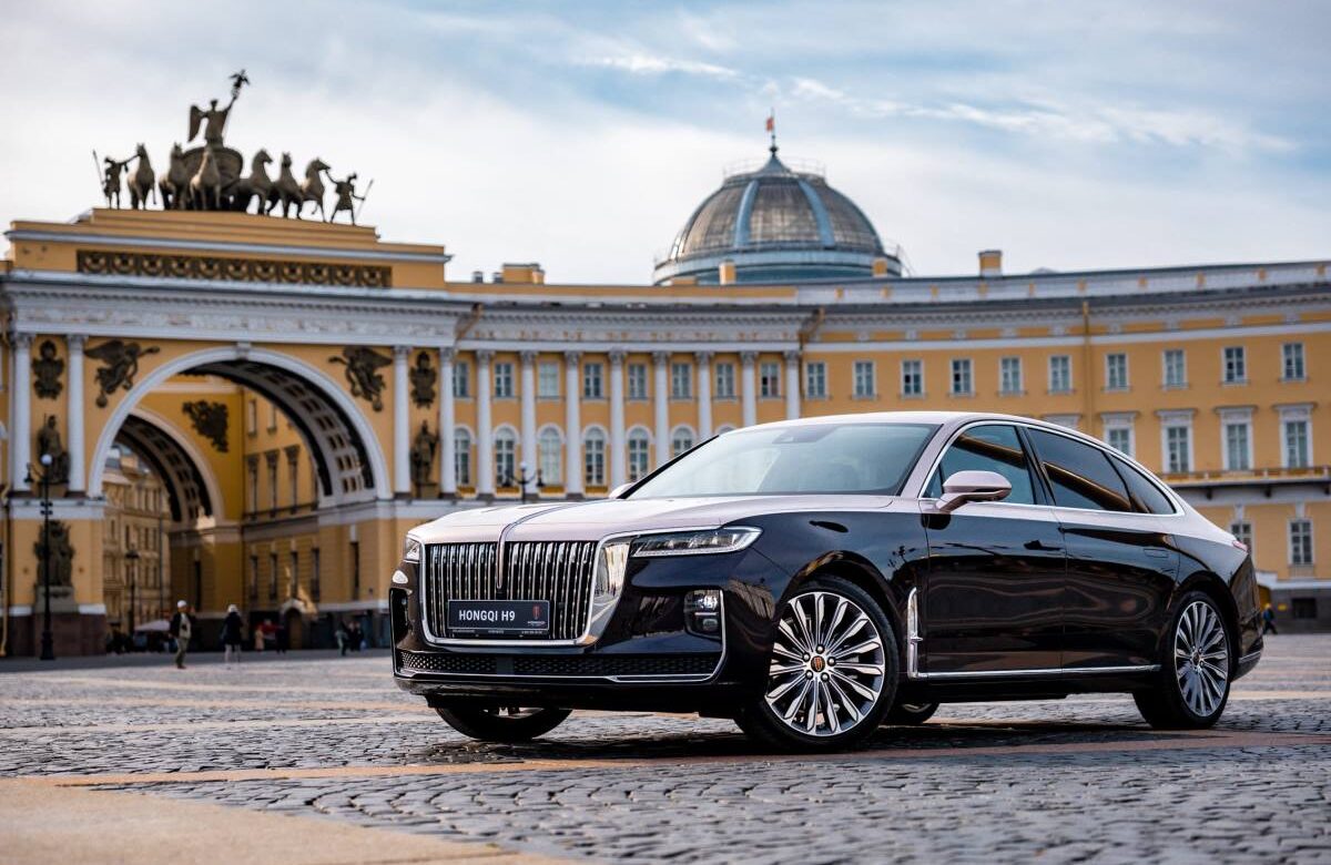 Продажи автомобилей бренда HONGQI, представленного в АВТОДОМ, выросли на 46% в мае 2026 года