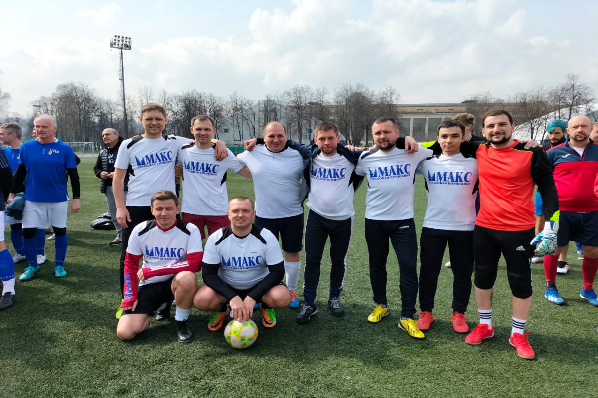 Команда СГ «МАКС» по мини-футболу приняла участие в «Кубке Добра»